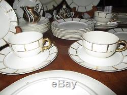 Wedgwood WW113 White Gold gilt China Tureen Dinner Plate set Mid Century Scallop