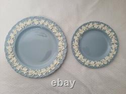 Wedgwood of Etruria & Barlaston Embossed Queensware White Blue Dinner Plate Set