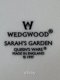 WedgwoodSarah's GardenChristmas Dinner PlatesGreenHolly Set Of (4) NEWVTG