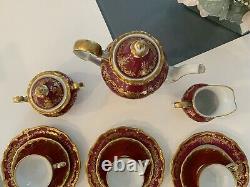 Weimar Porzellan Katharina Demitasse Coffee Set withDessert Plates Ruby-See Detai